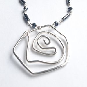 925 Sterling Silver Rose Pendant Necklace